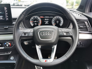 アウディ Q5 中古車