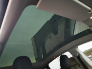 テスラ モデルY 中古車