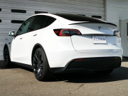 テスラ モデルY 中古車