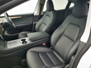 テスラ モデルY 中古車