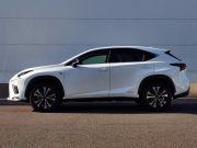 レクサス NX 中古車