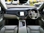 ボルボ XC90 中古車