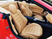 フェラーリ カリフォルニア 中古車