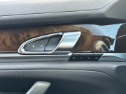 ポルシェ パナメーラ 中古車