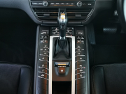 ポルシェ マカン 中古車