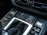 ポルシェ マカン 中古車