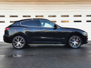 マセラティ レヴァンテ 中古車