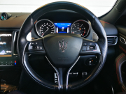 マセラティ レヴァンテ 中古車