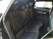 マセラティ レヴァンテ 中古車