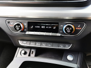 アウディ Q5 中古車