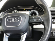 アウディ Q5 中古車