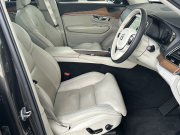 ボルボ XC90 中古車