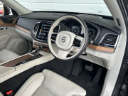 ボルボ XC90 中古車