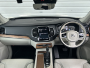 ボルボ XC90 中古車