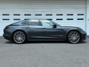 ポルシェ パナメーラ 中古車