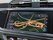 アウディ Q3 中古車