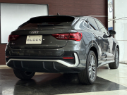アウディ Q3 中古車