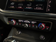アウディ Q3 中古車
