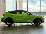 アウディ RS Q3 中古車