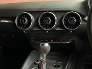 アウディ TT RS クーペ 中古車