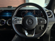 メルセデスベンツ GLB 中古車