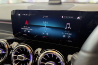 メルセデスベンツ GLB 中古車