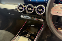 メルセデスベンツ GLB 中古車