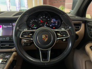 ポルシェ マカン 中古車