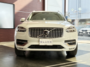 ボルボ XC90 中古車