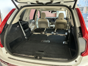 ボルボ XC90 中古車