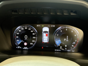 ボルボ XC90 中古車