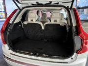 ボルボ XC90 中古車