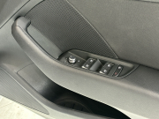 アウディ A3スポーツバック 中古車