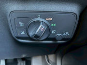 アウディ TTS 中古車