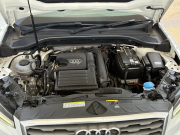 アウディ Q2 中古車