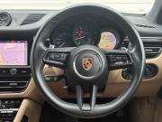 ポルシェ マカン 中古車