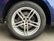 ポルシェ マカン 中古車