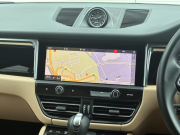 ポルシェ マカン 中古車