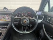 ポルシェ パナメーラ 中古車