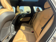 ボルボ XC60 中古車