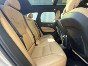 ボルボ XC60 中古車