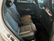 メルセデスベンツ GLA 中古車