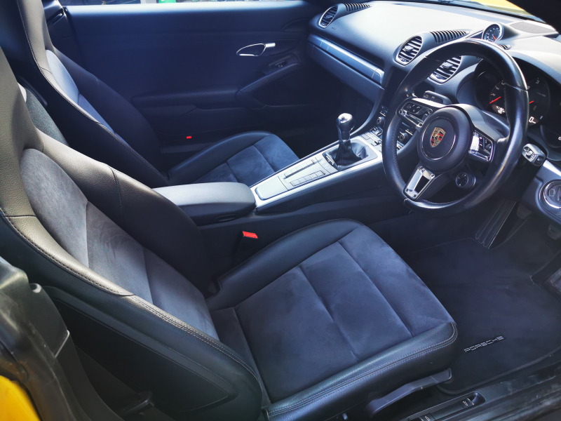 ポルシェ ケイマン 中古車