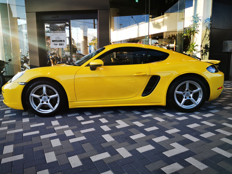 ポルシェ ケイマン 中古車