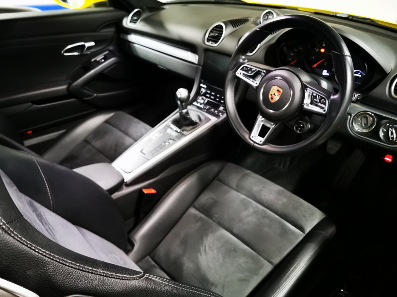 ポルシェ ケイマン 中古車