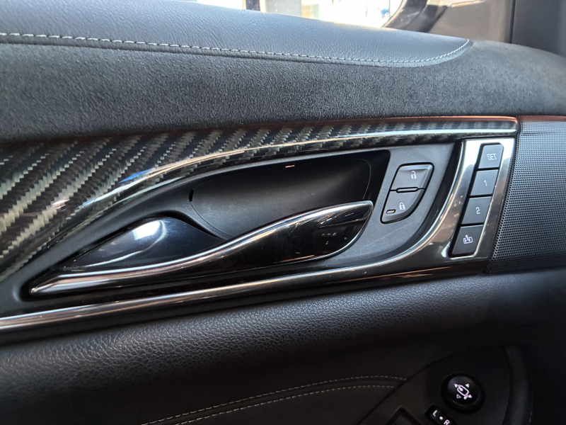 キャデラック CTS 中古車