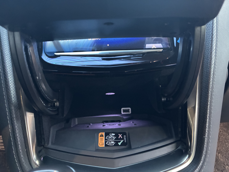 キャデラック CTS 中古車