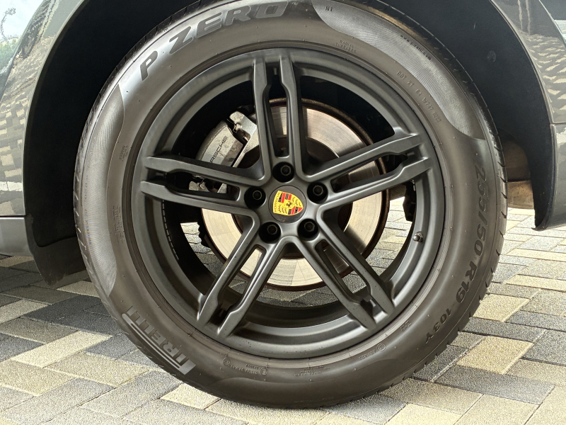 ポルシェ マカン 中古車