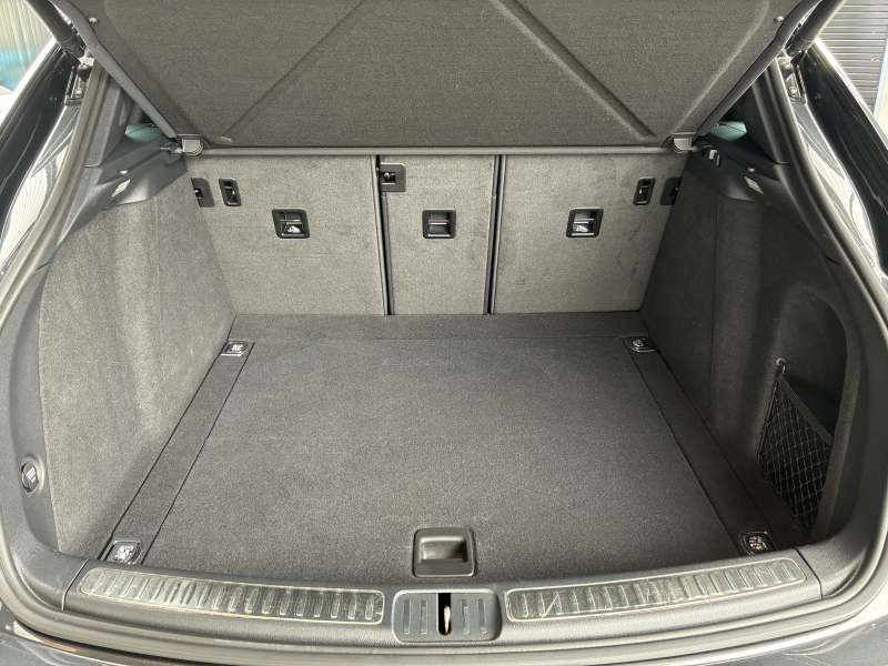 ポルシェ マカン 中古車