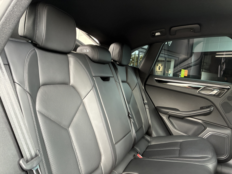 ポルシェ マカン 中古車